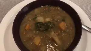 Soupe Légumes Lentilles : Recette Express & Goûteuse