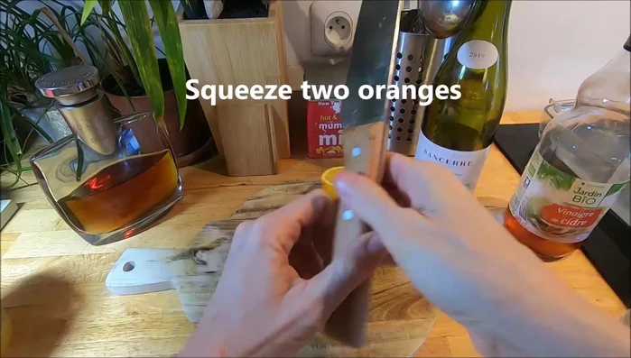 Mise en place de la table : préparez et mettez la table pour votre dîner de Noël.