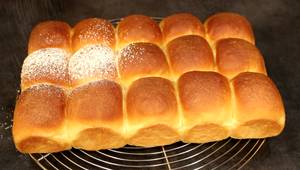 Brioche Bouchty Moelleuse sans Beurre - Recette Facile