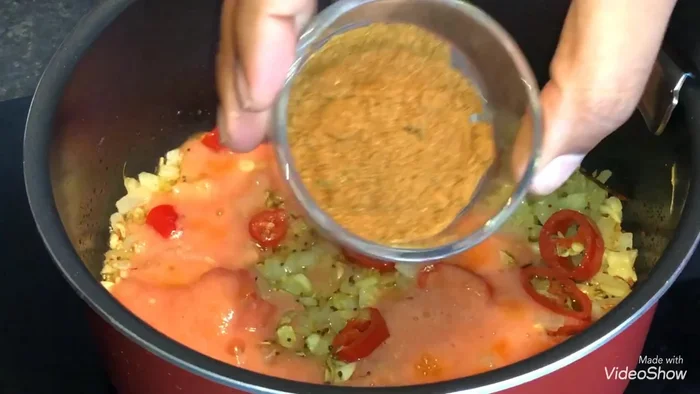 Ajouter le garam masala et mélanger.