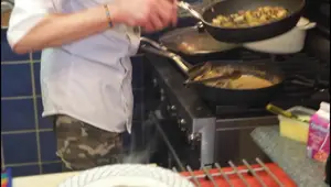 Recette Steak Sauce Roquefort : Préparation étape par étape