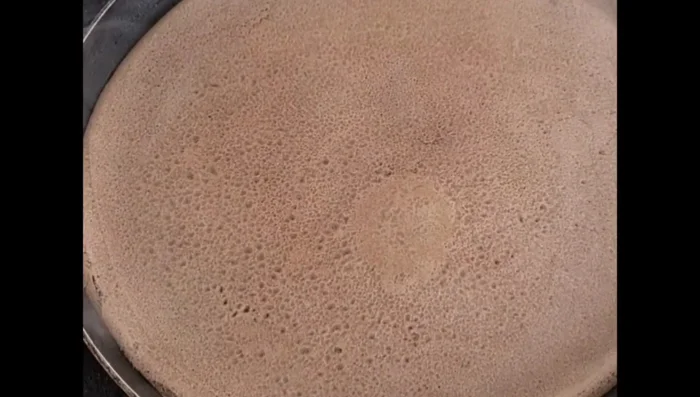 Garnir les crêpes selon votre préférence (version sucrée ou salée).