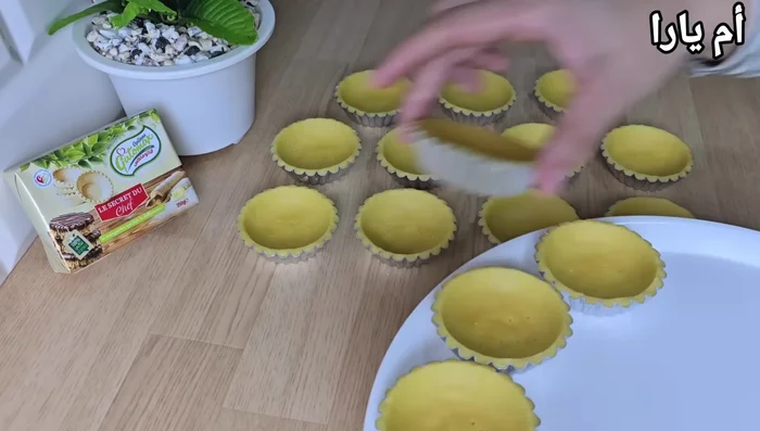 Faire cuire les tartelettes à 160°C jusqu'à ce qu'elles soient dorées.