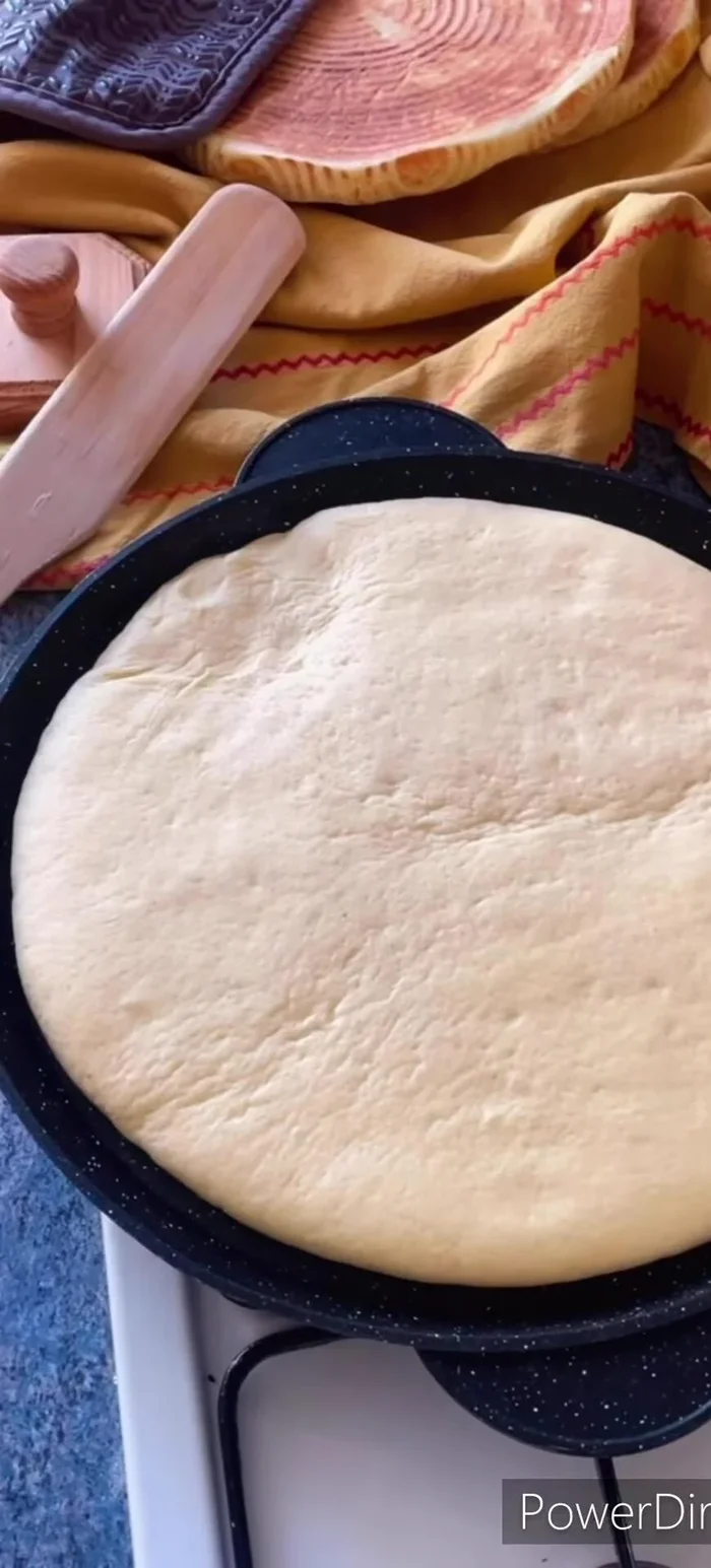 Faire cuire les galettes dans un tajine bien chaud, sur chaque face.