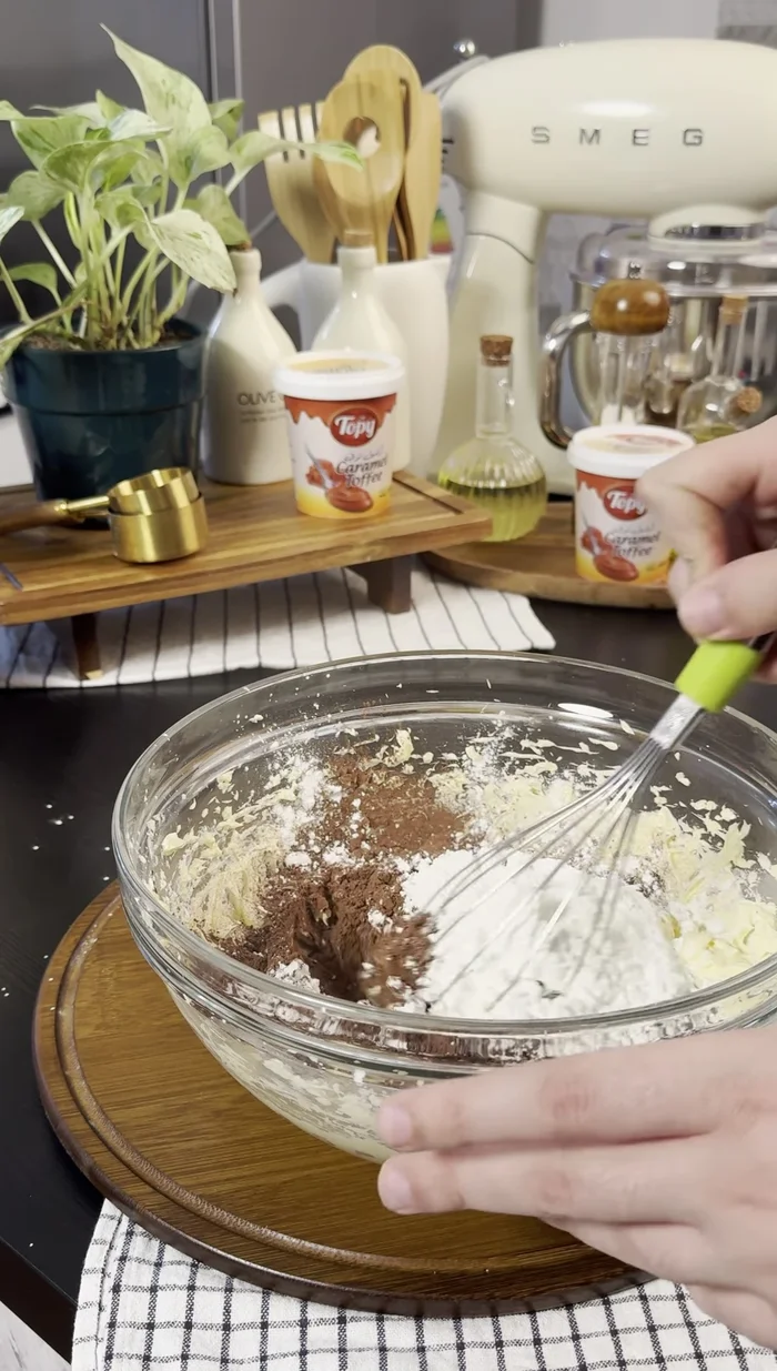 Incorporer la mayonnaise (1/4 tasse).