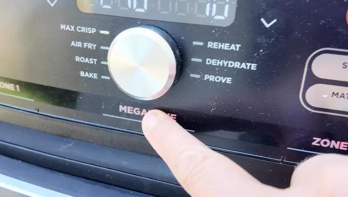 Cuire à l'air fryer à 230°C pendant 4 minutes (ajuster le temps selon votre appareil).