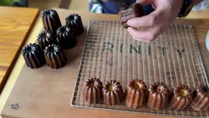 Canelés Bordelais : Recette facile avec cire d'abeille