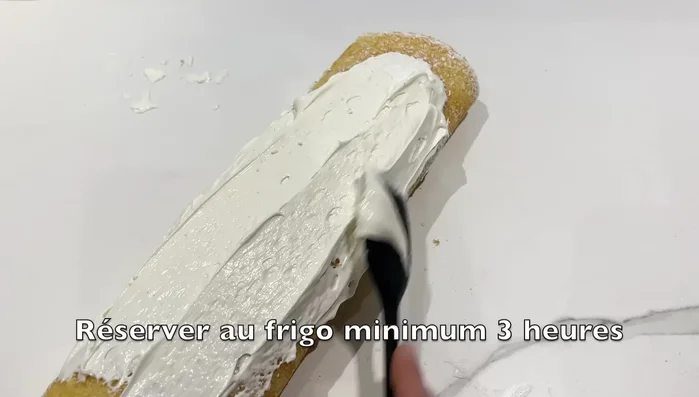 Réserver au frigo minimum 3 heures.