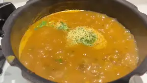 Recettes Ramadan : Gâteau roulé & Pains sésame faciles