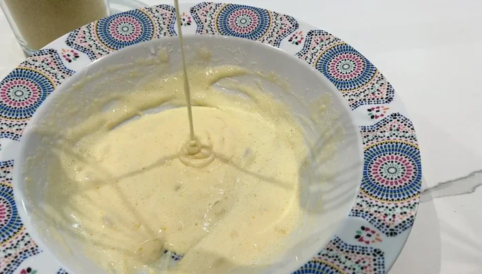 Formez des petites boules de pâte.