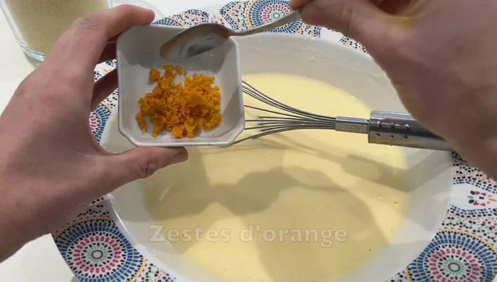 Aplatissez chaque boule pour obtenir des galettes fines.