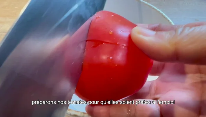 Préparez les tomates.