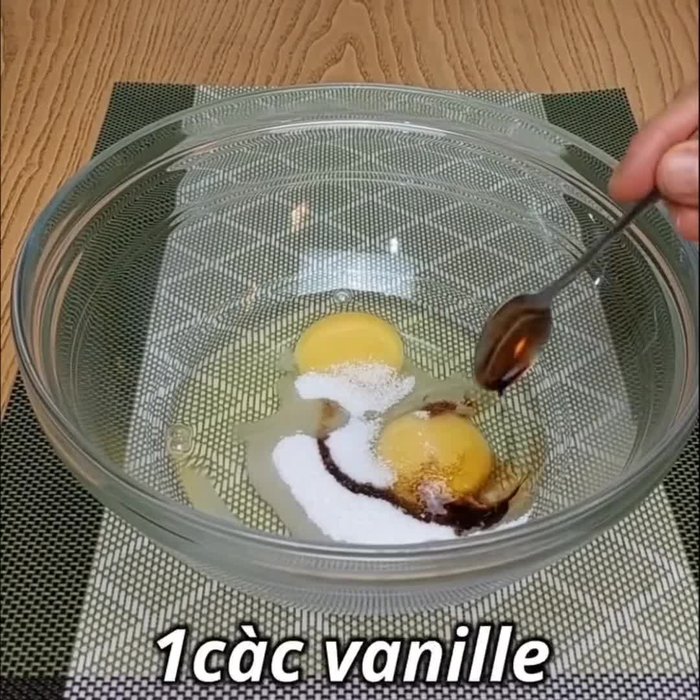 Préparation des ingrédients (pas de détails précis dans la vidéo)
