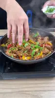 Viande tendre et juteuse : astuce de grand-mère