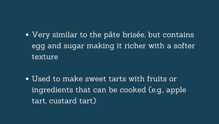 Répartir les pommes sur la pâte.