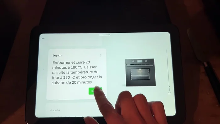 Cuire les brioches au four à 180°C pendant 20 minutes.